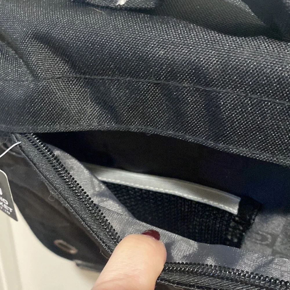 OGIO Corporate Canvas Nylon Computer Messenger Bag Classification 03570 $150 NWT